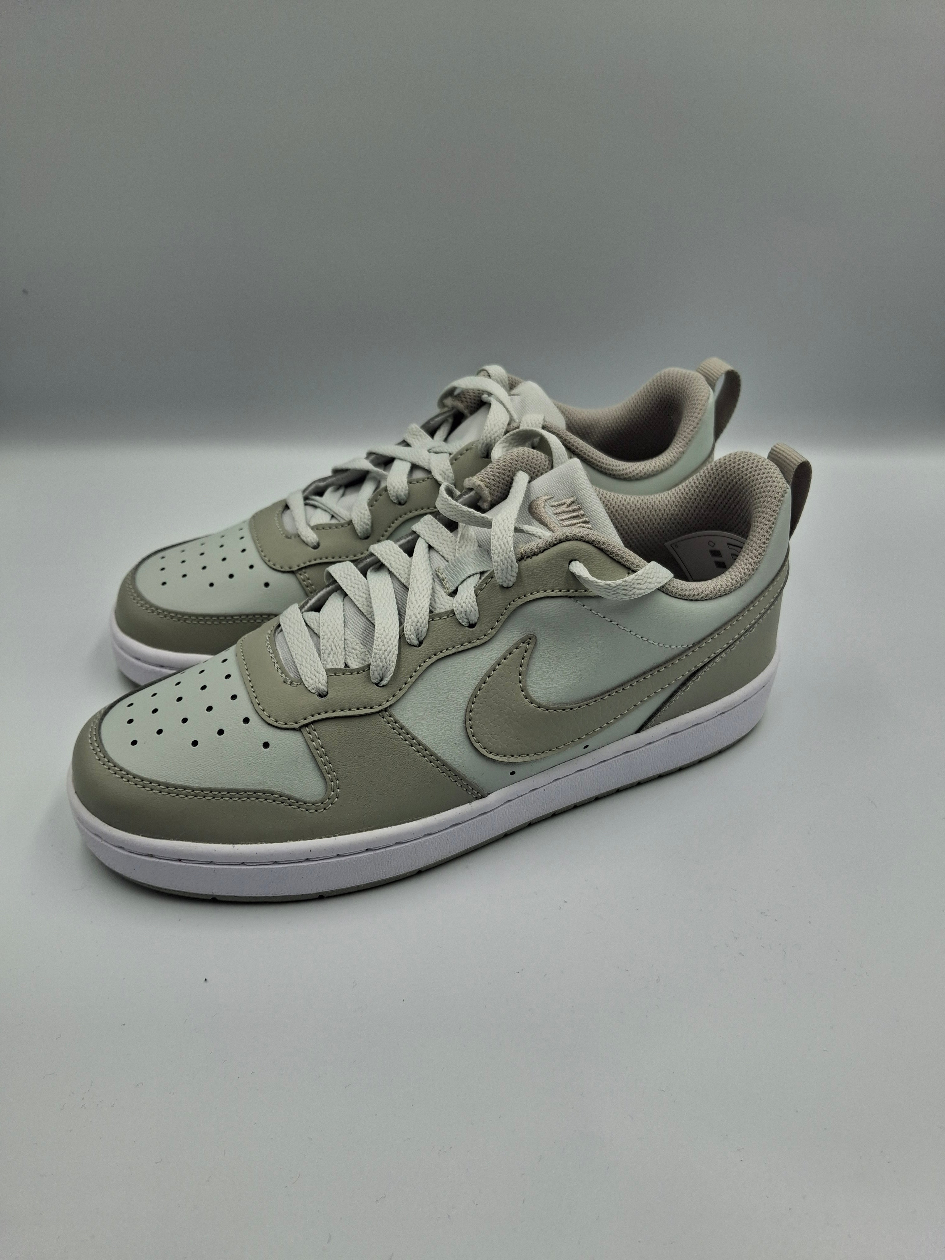 Nike Court Borough Low RP UK Size 5.5