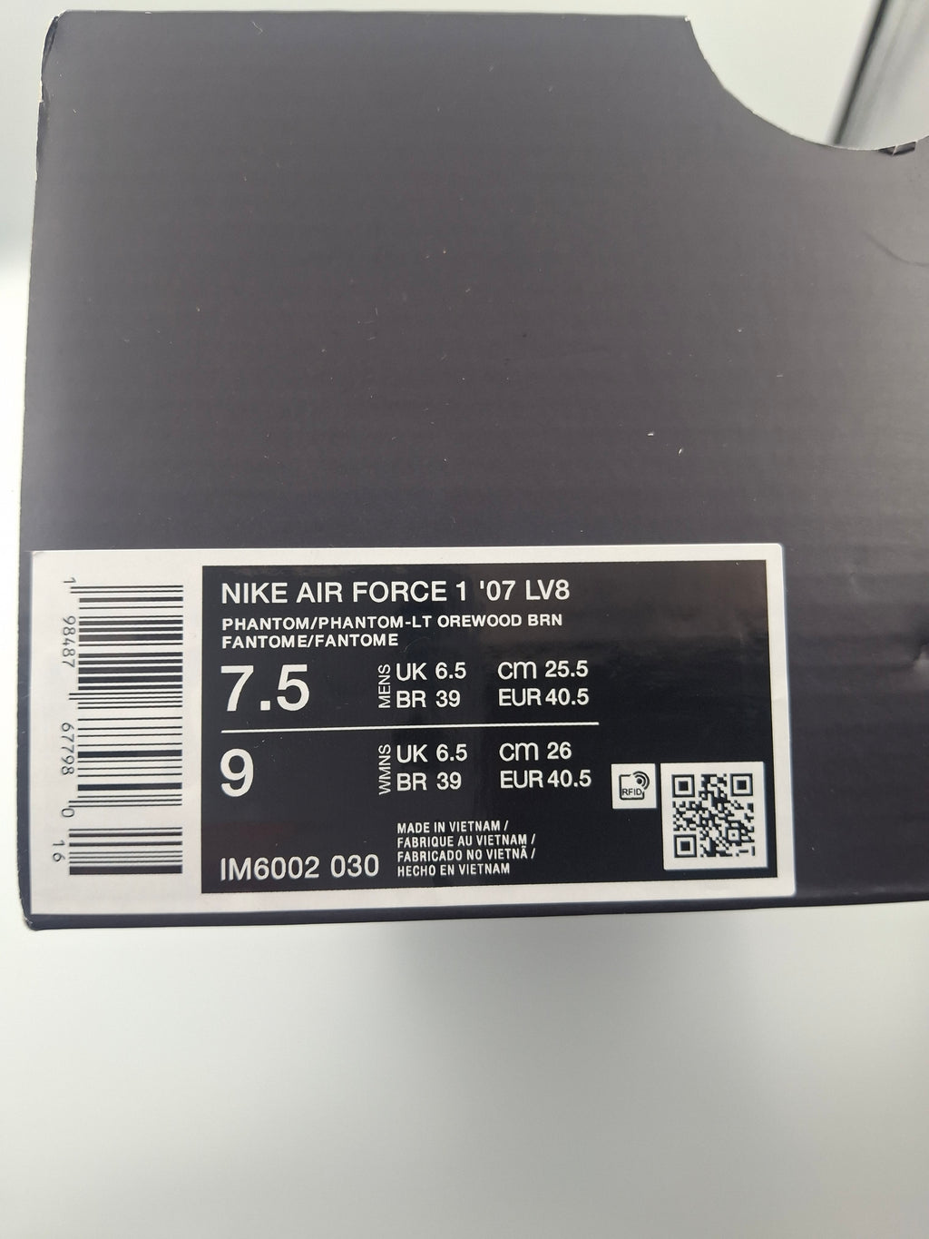 Nike Air Force 1 '07 LV8 UK Size 6.5