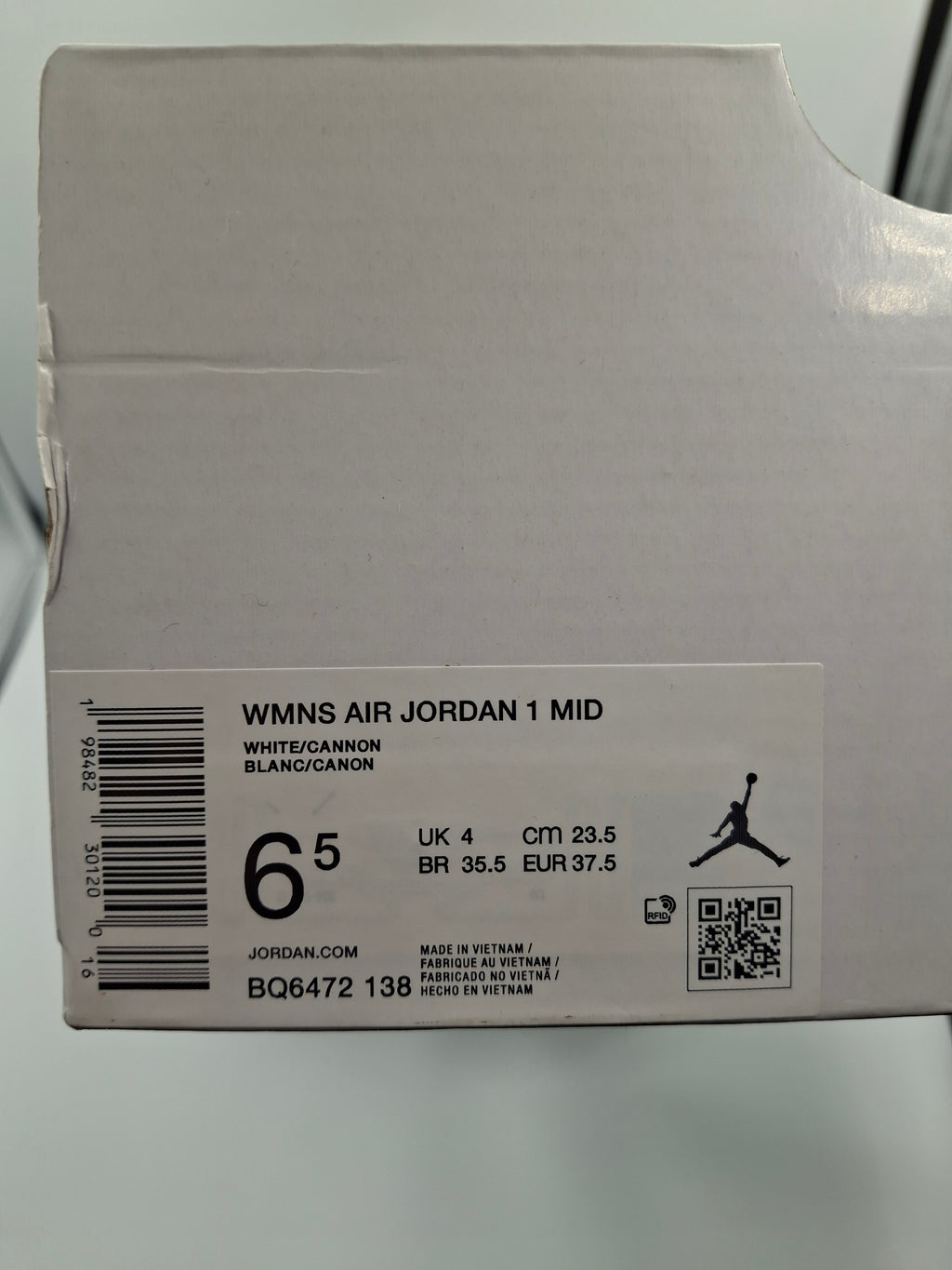 Nike Air Jordan 1 Mid UK Size 4
