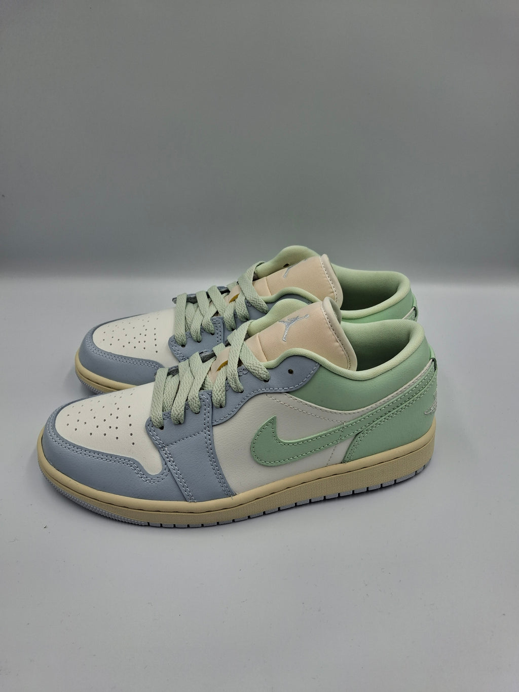 Nike Air Jordan 1 Low Womens UK Size 5.5