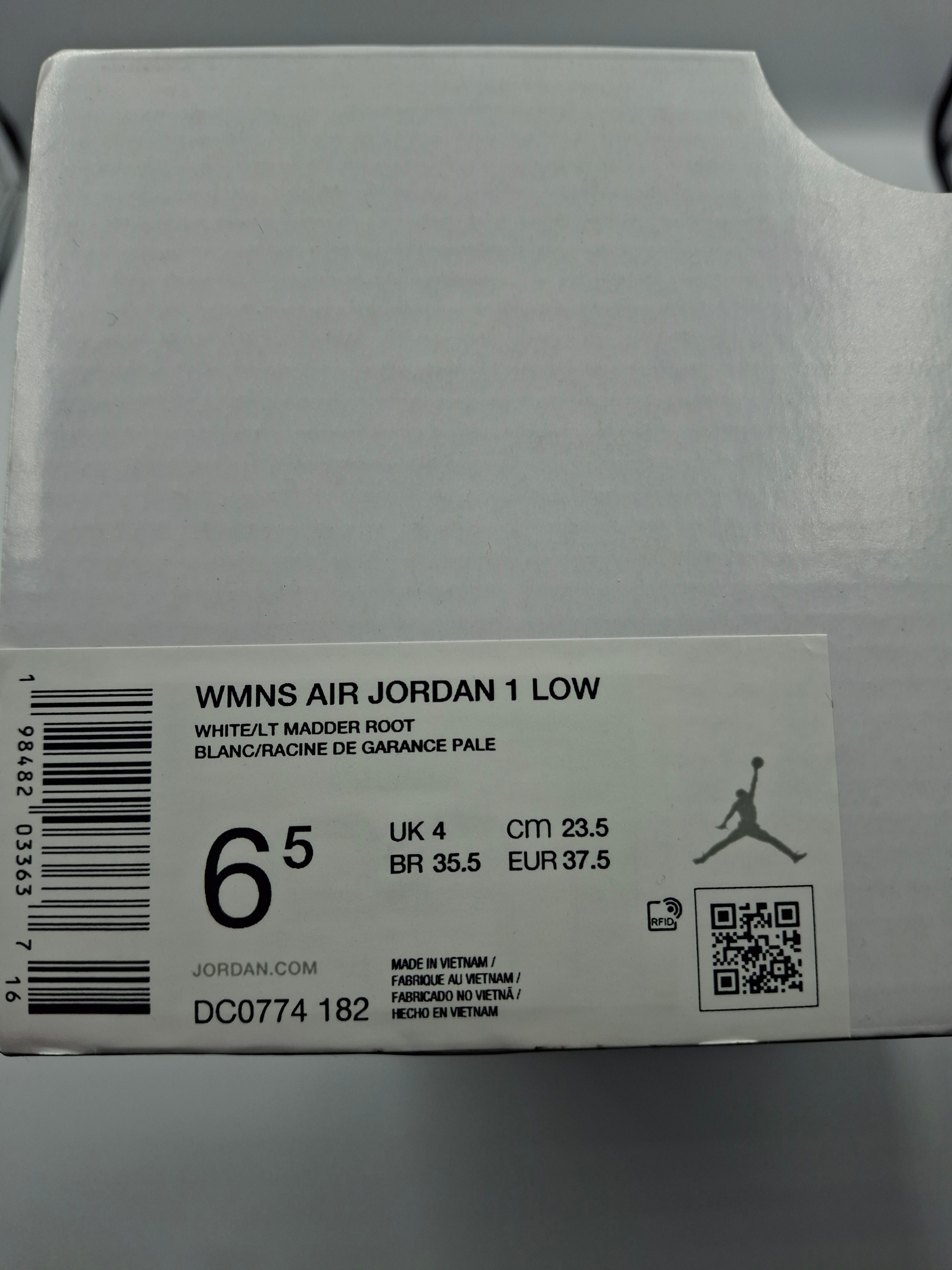 Nike Women's Air Jordan 1 Low UK Size 4
