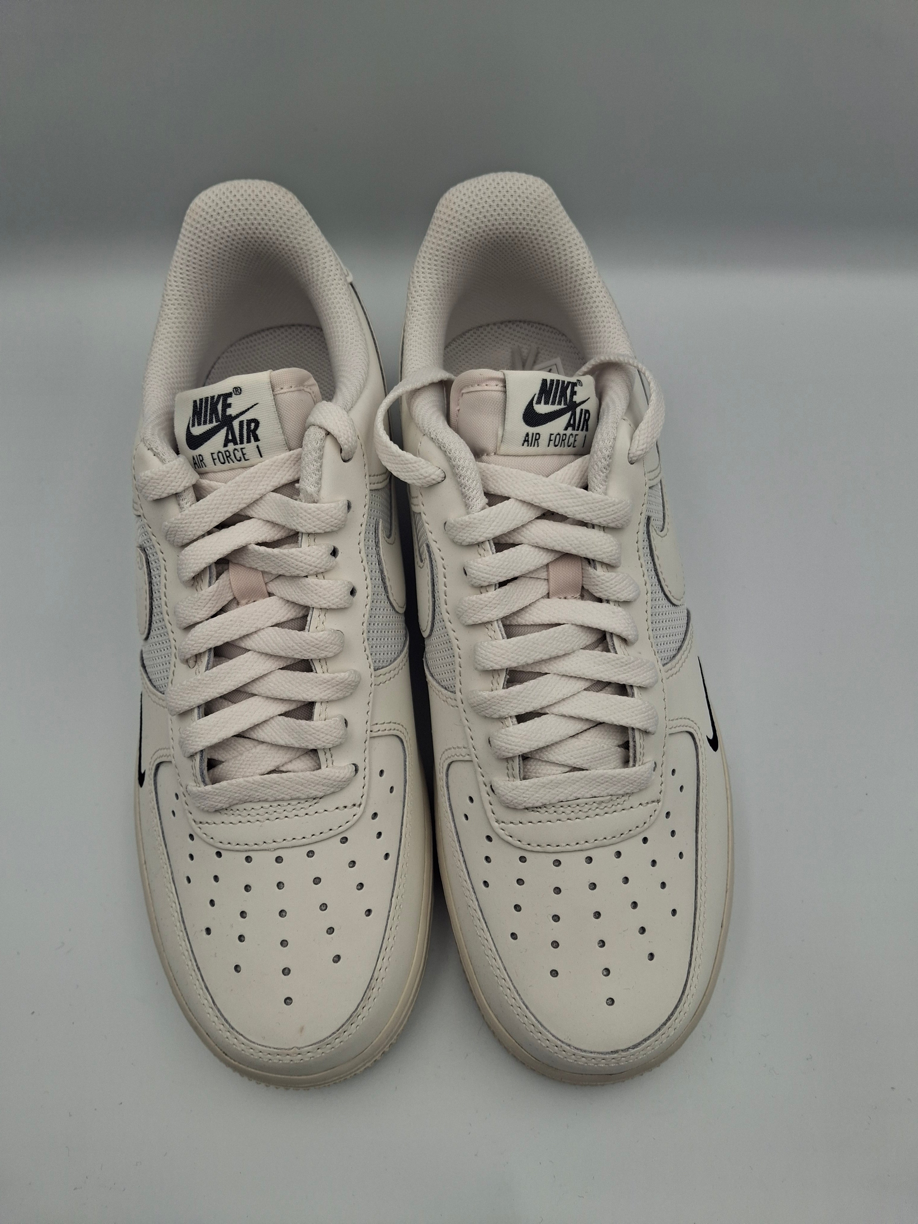 Nike Air Force 1 '07 LV8 UK Size 6.5
