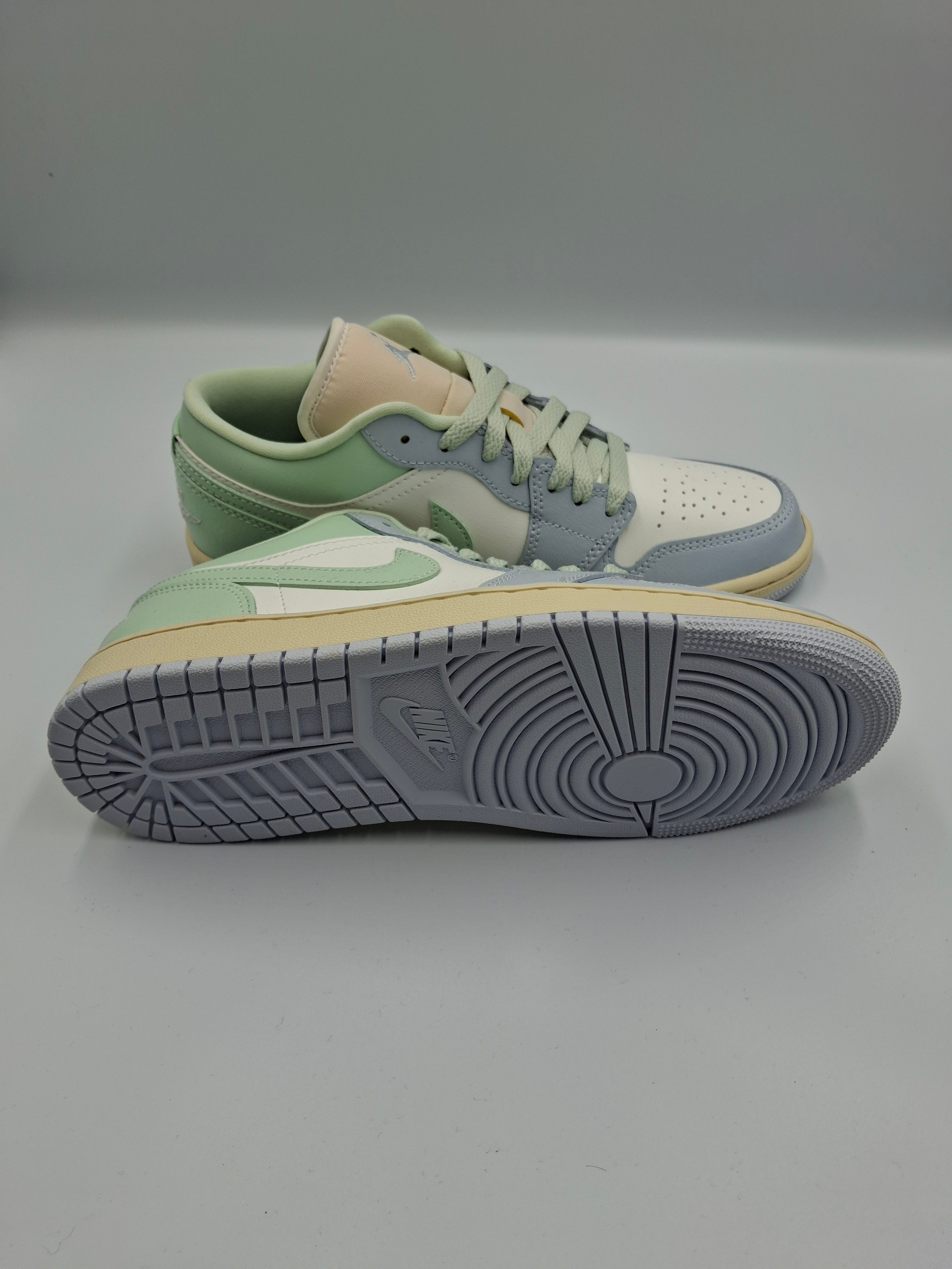 Nike Air Jordan 1 Low Womens UK Size 5.5